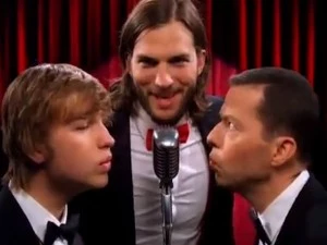 two-and-a-half-men-intro two-and-a-half-men-intro