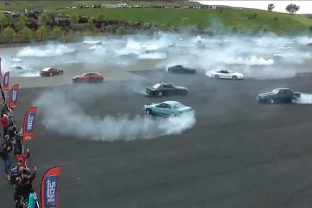 burnout 75 car burnout infineon raceway sonoma california