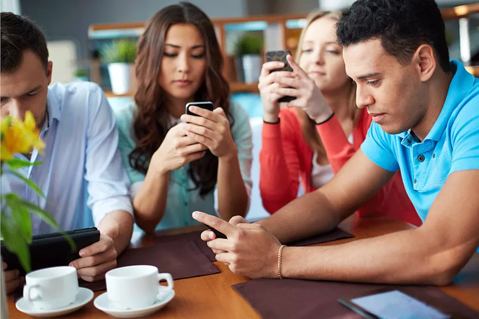 #IfCellphonesDidntExist Proves Life Would Be Wildly Different